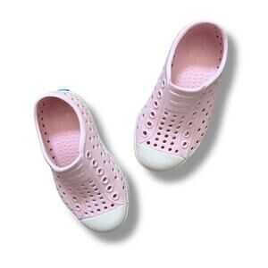 Native Jefferson Kids Shoes Girls Size 7 Milk Pink Shell White Slip On Sneakers
